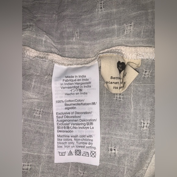 Madewell Cream Ruffle Strap Tank Top Embroidered Strap
Swing Top - Picture 5 of 14